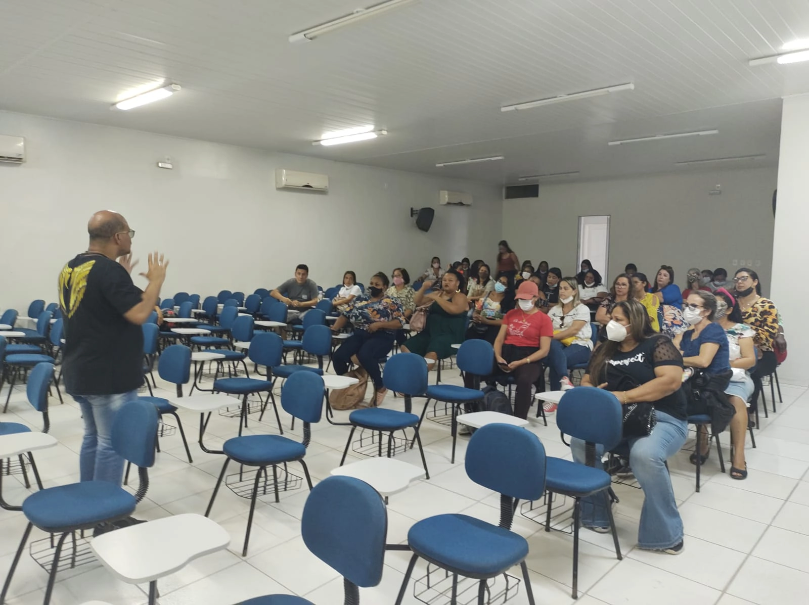 Assembleia Extraordinária Administrativo realizada no dia 30/06 no Auditório Nemêncio Piol sede do Sindicato