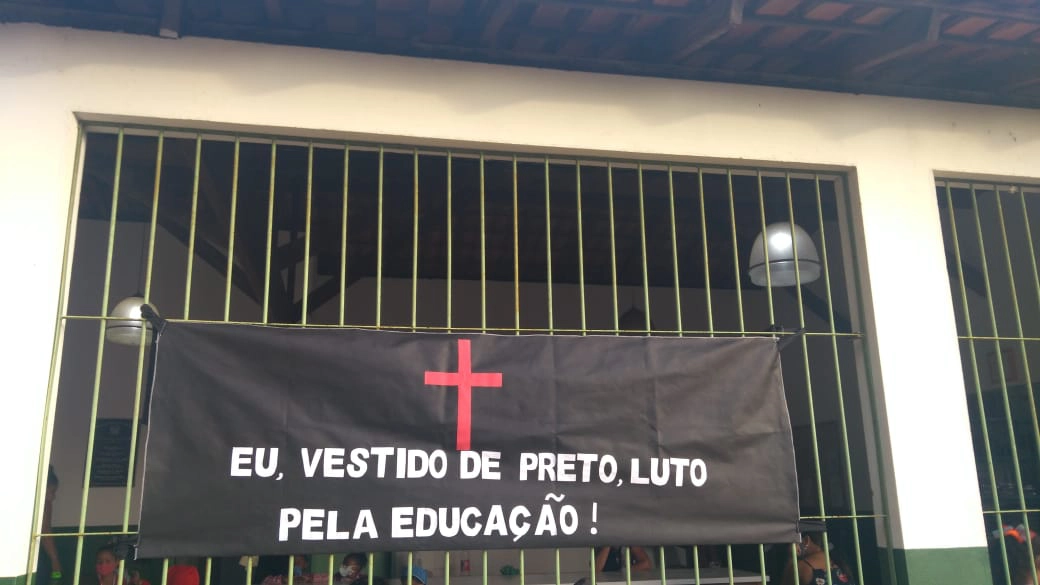 Manifestação dos Servidores Públicos Municipais da Rede de Educação