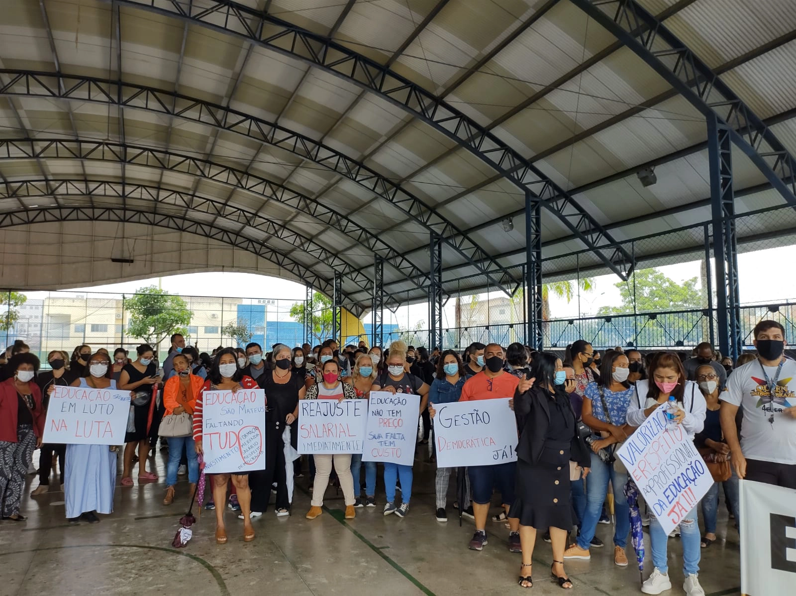 Paralisação geral da Rede Pública Municipal de Ensino