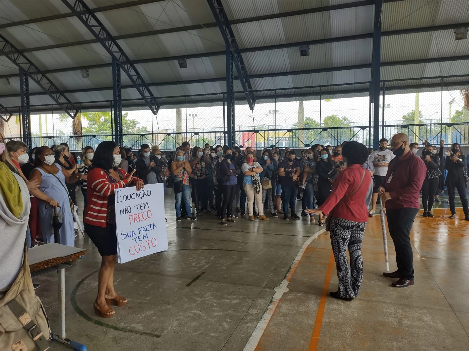 Paralisação geral da Rede Pública Municipal de Ensino