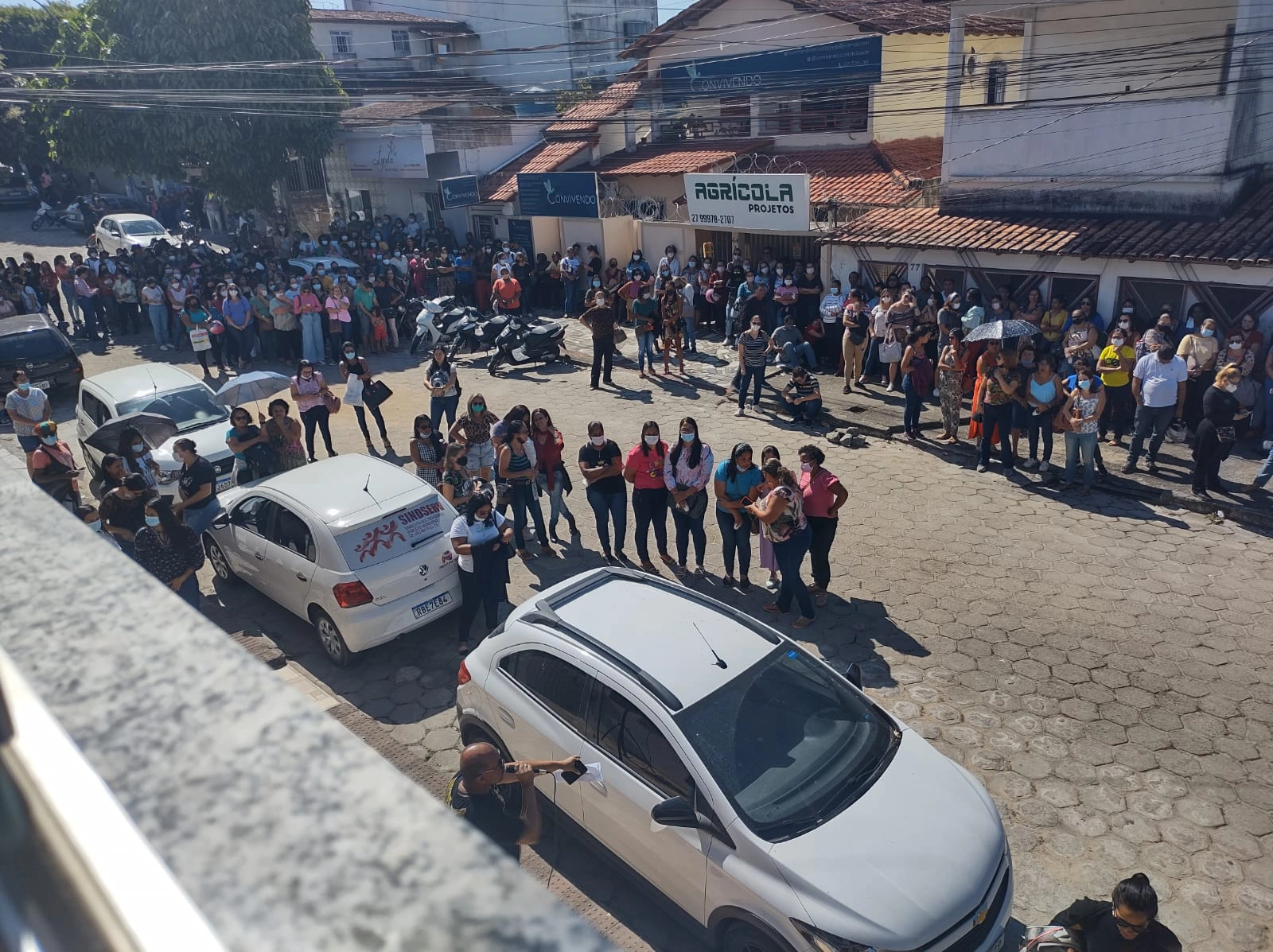 Paralisção/Assembleia realizada no dia 30/06 em frente a sede do Sindicato