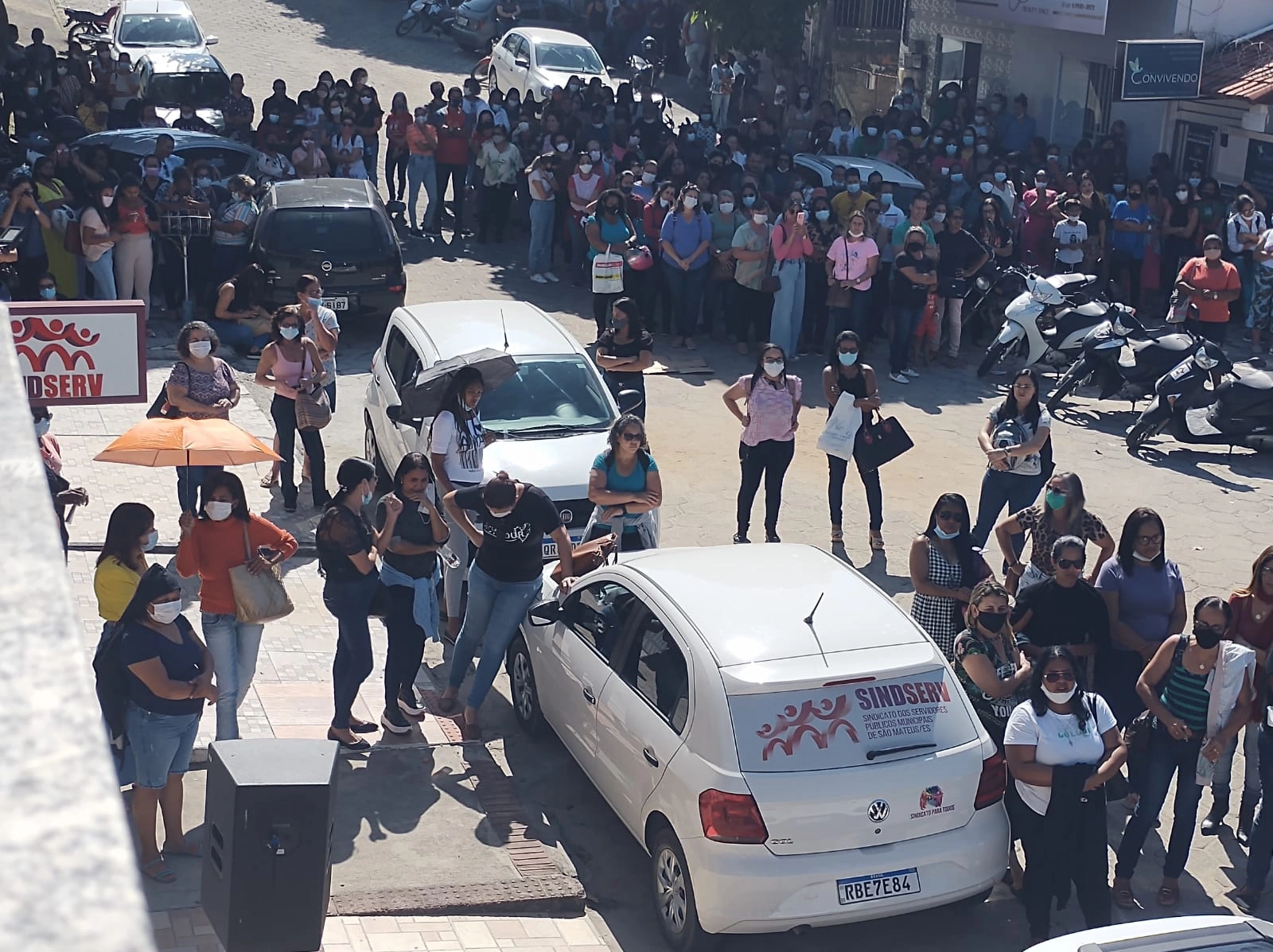 Paralisção/Assembleia realizada no dia 30/06 em frente a sede do Sindicato